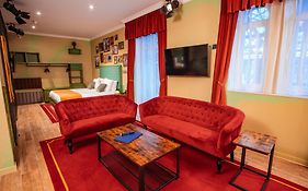 Theater Hotel